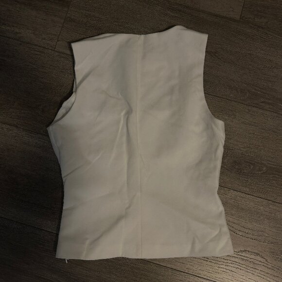 Zara White Top Size M (Tags Attached) - Picture 2 of 2